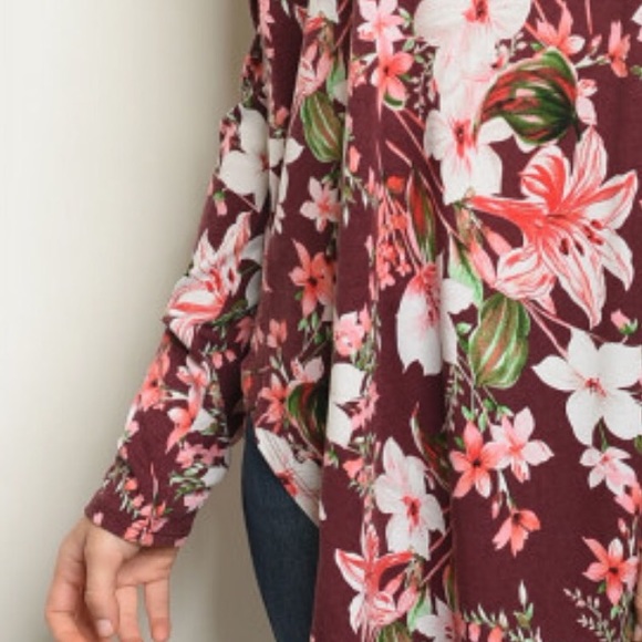 1 left❤️cute floral burgundy top - Picture 6 of 8